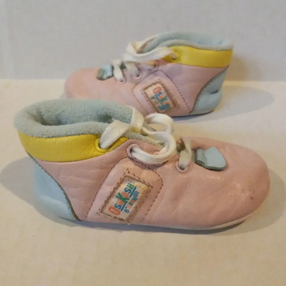 Vintage OshKosh B'Gosh Leather Crib Shoes/Sneakers-Size 2-Pink-Blue-Lace Up